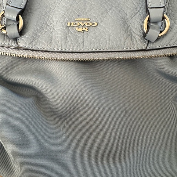 COACH Kelsey pebble leather MINI satchel bag. no strap - Picture 10 of 13